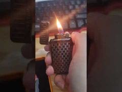 Bật lửa gas đá 2 kiểu lửa ô cửa trong suốt TH-636-video