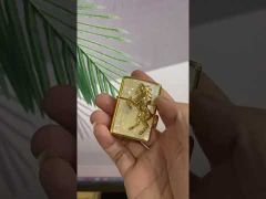 Zippo Khảm Trai Mạ Vàng Ốp Ngựa Nổi 3D ZN16-video
