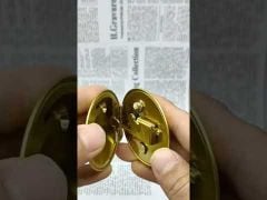Bật lửa thủ công xăng đá đánh lửa tự động hình đĩa bay UFO TC22-video