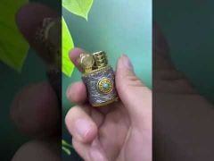 Bật lửa móc khoá Chief vỏ xoay mạ bạc hoa văn nổi đính đá CF716-video