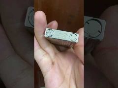 Bật lửa ST Dupont vàng ô vuông D109-video