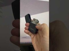 Zippo Sơn Đen Khắc Dòng Chữ Windproof Zippo Z42-video