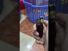 Bật lửa bọc gỗ Zorro Z537G-video