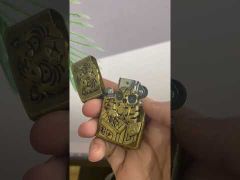 Zippo Đồng Bụi Gắn Emblem Ma Hổ ZN112-video