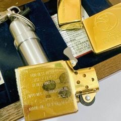 Set Zippo 2002 FIFA World Cup Korea Japan – Bản Giới Hạn Limited Edition – Kèm Bình Đựng Xăng Mini C120