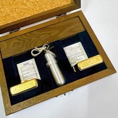 Set Zippo 2002 FIFA World Cup Korea Japan – Bản Giới Hạn Limited Edition – Kèm Bình Đựng Xăng Mini C120