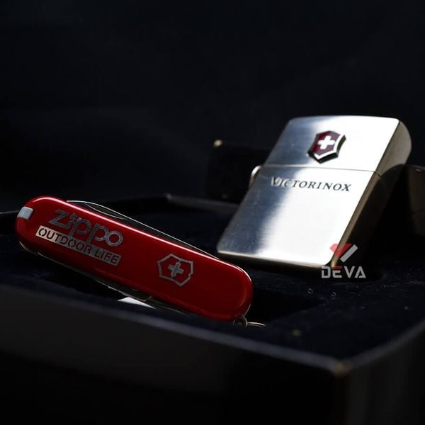 SET Zippo 1996 Victorinox kèm bộ dụng cụ đa năng C116