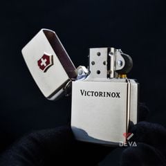 SET Zippo 1996 Victorinox kèm bộ dụng cụ đa năng C116