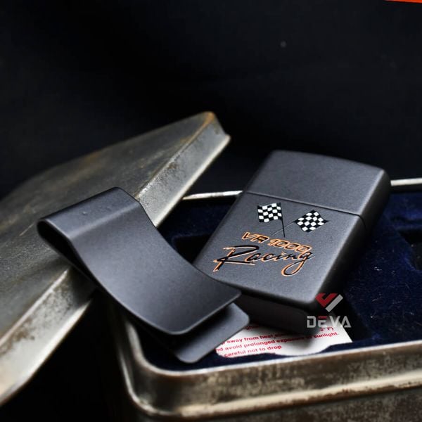 Zippo 1998 Harley Davidson Racing  VR 1000 C85
