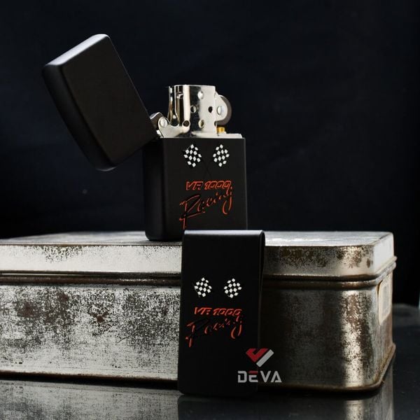 Zippo 1998 Harley Davidson Racing  VR 1000 C85