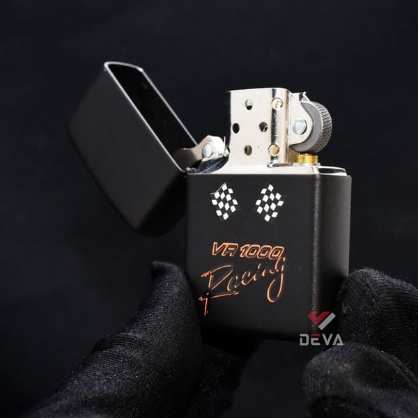 Zippo 1998 Harley Davidson Racing  VR 1000 C85