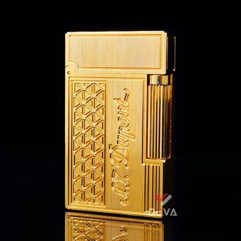 Bật lửa ST Dupont Vân Xước Khắc Sâu Họa Tiết Kim Cương Và Logo D34