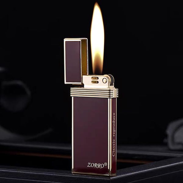 Bật lửa chính hãng Zorro bản mỏng đai vàng series Z723