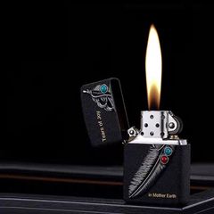 Zorro gắn emblem lông chim thổ dân ốp đá Z9667