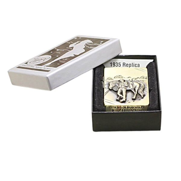 Zippo Tái Bản 1935 Chủ Đề Chàng Cao Bồi Marlboro ZN167