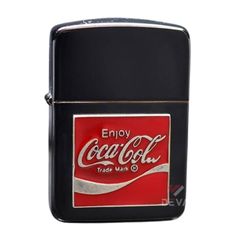 Zippo Tái Bản 1941 Đen Bóng Ốp Emblem Logo Coca-Cola ZN349
