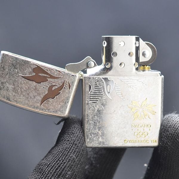 Zippo 1997 Kỷ Niệm Nagano Winter Olympics 1998 Bản Bạc Bụi C35