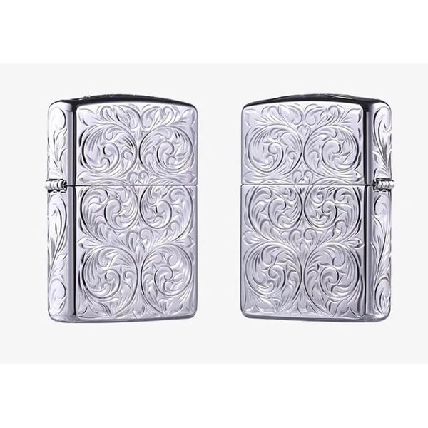 Zippo Armor Khắc Nổi Hoa Văn Mạ Bạc ZN127