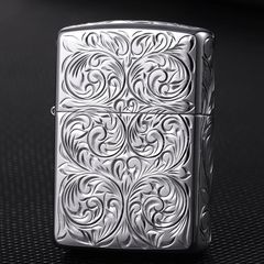 Zippo Armor Khắc Nổi Hoa Văn Mạ Bạc ZN127