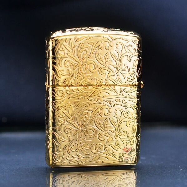 Zippo Armor Khắc Nổi Hoa Văng Trắng Cổ Điển Bản Giới Hạn ZN56