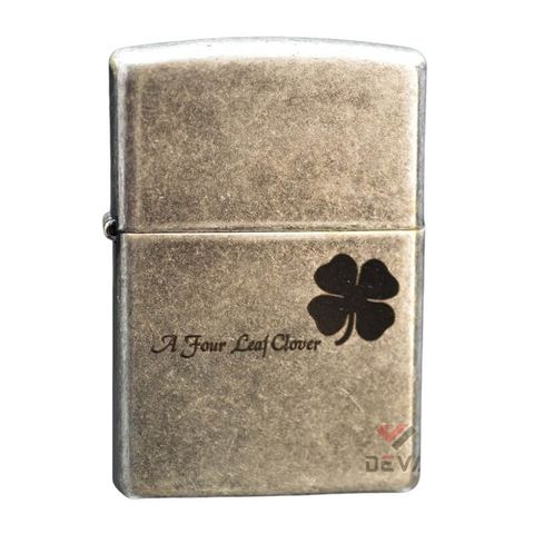 Zippo Bạc Cổ Khắc Cỏ 4 Lá ZK66