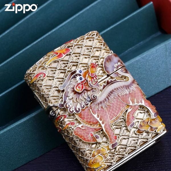 Zippo Bọc Lưới Mạ Vàng Chủ Đề Kỳ Lân Bảo Hộ ZN77