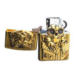 Zippo Đồng Bụi Gắn Emblem Ma Hổ ZN112
