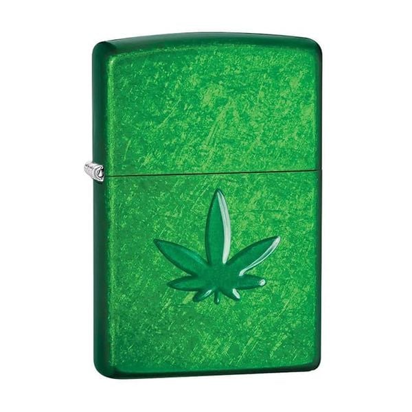 Zippo Stamped leaf Brass lá Phong nổi Z265