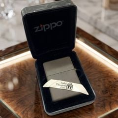 Zippo Solid Titanium 2001 – Vỏ Titanium Nguyên Khối – Đời La Mã Số 01 – Tuyệt Phẩm Sưu Tầm
