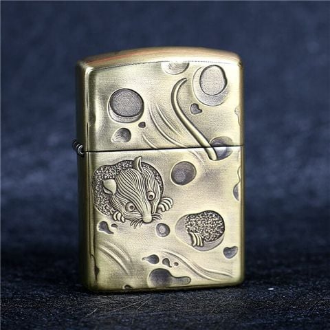 Zippo Amror Khắc Chủ Đề Chuột và Pho Mát Mouse And Cheese ZD75