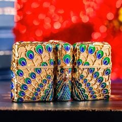 Zippo Bọc Vàng Chủ Đề Khổng Tước Phú Quý ZN359