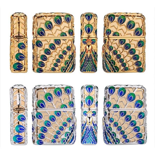 Zippo Bọc Vàng Chủ Đề Khổng Tước Phú Quý ZN359