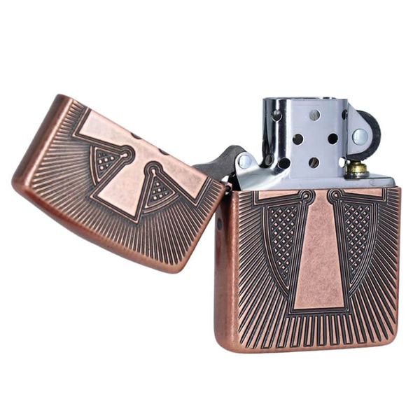 Zippo Armor Đồng Cổ Khắc Sâu Cây Thánh Giá Z377
