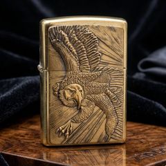 Zippo 1997 Hình Thú Nghệ Thuật – Đời XIII La Mã – Bản Khắc Sâu Tinh Xảo C764