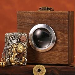 Zippo Vỏ Dày Ốp Hình Mèo Chiêu Tài và Cá Chép May Mắn ZN206