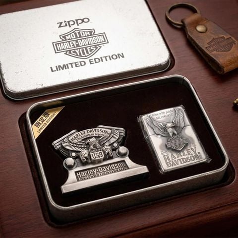 Set Zippo Harley-Davidson Limited Edition – Bản Giới Hạn Sưu Tầm – Thiết Kế Emblem Đúc Nổi Cao Cấp C83