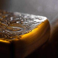 Set Zippo Armor Khắc Phổ Hiền Bồ Tát cưỡi Voi Trắng 6 Ngà ZD69