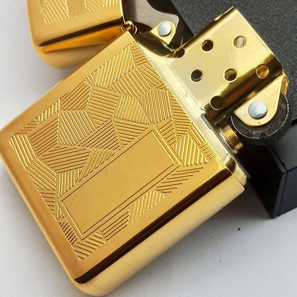 Bật Lửa Zippo Canada 1995 – Hoa Văn Shimmer Gold Plated – Đời XI La Mã Cực Hiếm C387