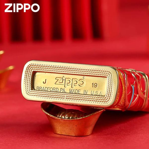 Zippo Vỏ Dày Chủ Đề Múa Lân Sư Rồng Cầu Tài Lộc ZN72