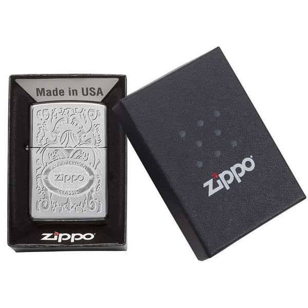 Zippo Distinctive Top Khắc Hoa Văn Chủ Đề An American Classic Z196