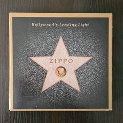 Bật Lửa Zippo COTY 2001 Hollywood’s Leading Light – Bản Giới Hạn Kỷ Niệm Điện Ảnh Hollywood