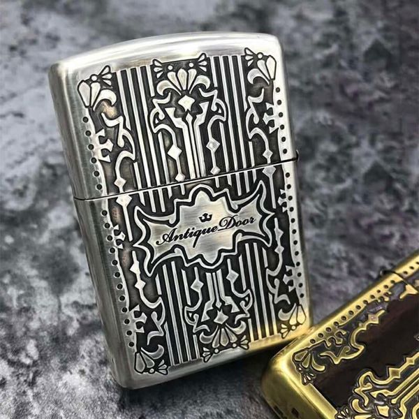 Zippo hình cánh cửa Armor ZN175