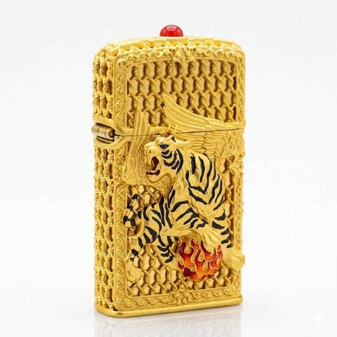 Zippo Slim Bọc Lưới Vàng Ốp Hình Mãnh Hổ Tung Cánh ZN171
