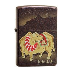 Zippo Sơn Mài In Chủ Đề Trâu Vàng ZN368