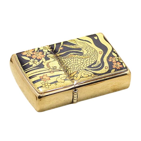 Zippo Gắn Tranh Ukiyo-e Cá Chép Trong Đầm Nước ZN217