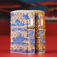 Zippo Mỹ xuất Nhật bọc vàng ốp Trâu Chiến dạ quang ZN340