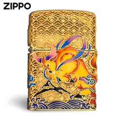 Zippo Mỹ xuất Nhật bọc vàng ốp Trâu Chiến dạ quang ZN340