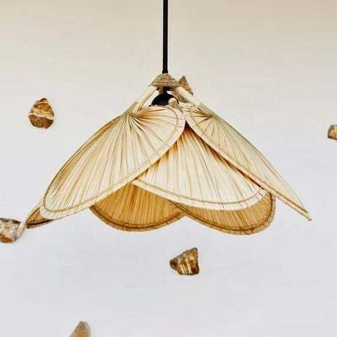 Quạt lá cọ - Quạt cầm tay đan thủ công, phong cách truyền thống - Decor treo tường, trang trí Tết