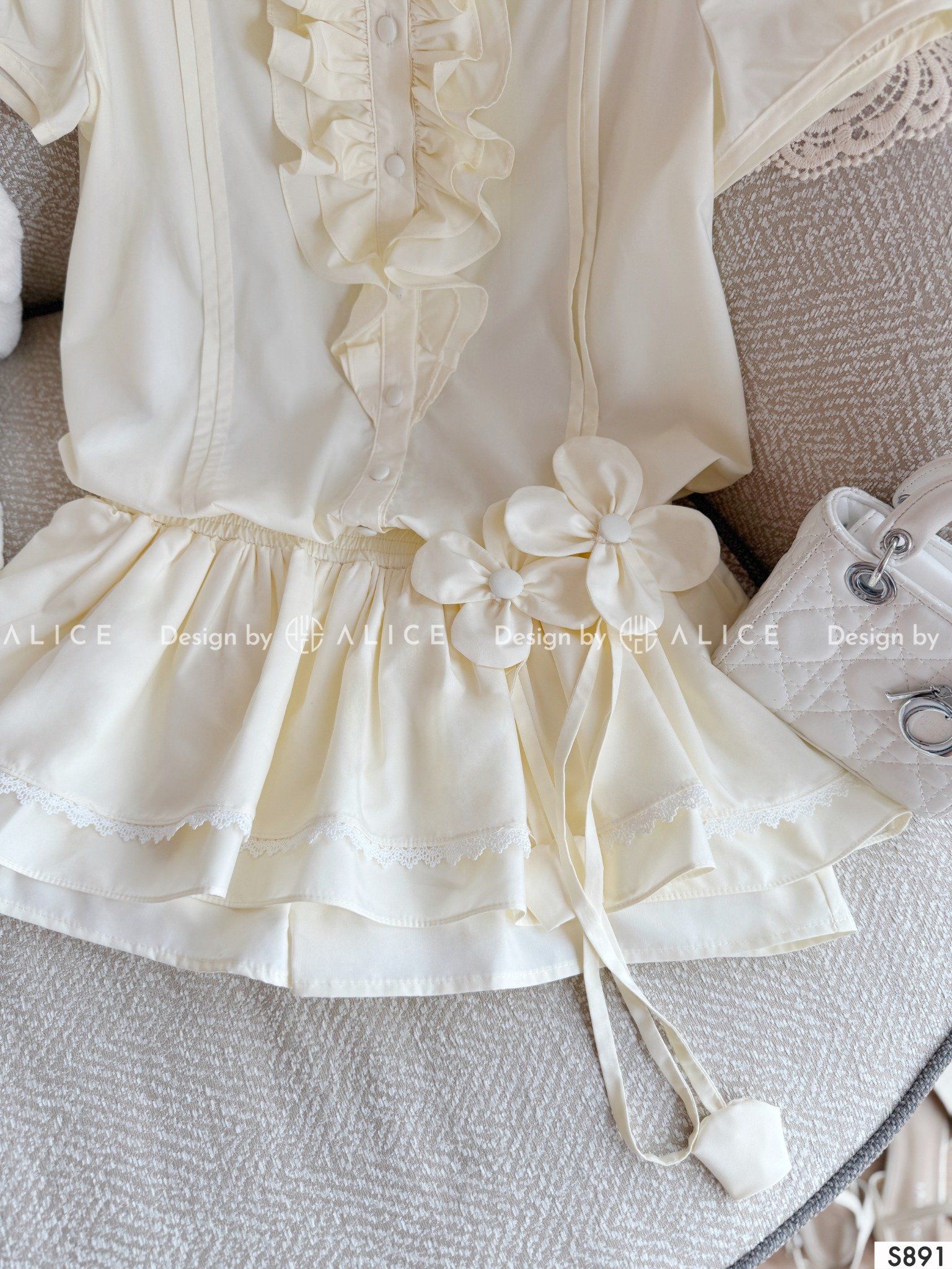  Jumsuit Chất Thô Lụa Kèm Dây Hoa Rời S891 