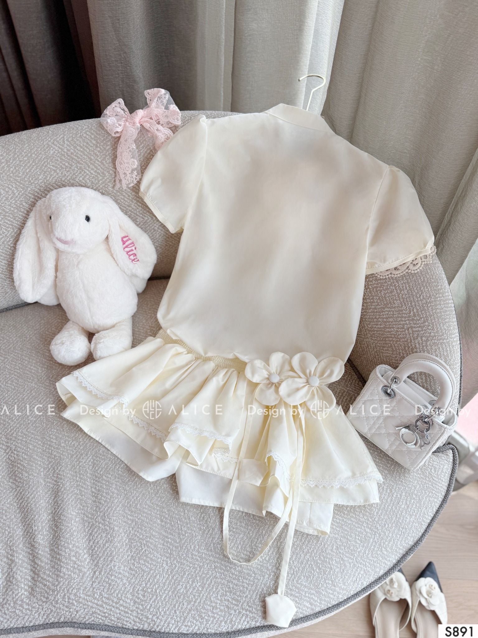  Jumsuit Chất Thô Lụa Kèm Dây Hoa Rời S891 